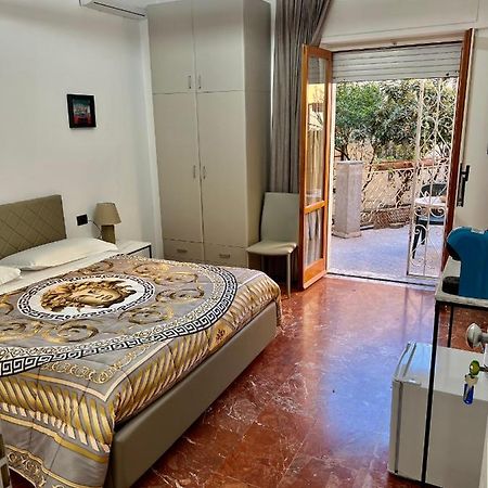 Rooms Lungomare Crotone Extérieur photo